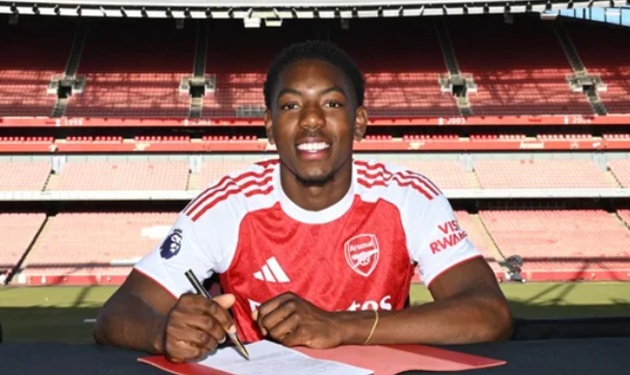Arsenal gia hạn hợp đồng với tài năng trẻ Myles Lewis-Skelly, phá tan giấc mơ của Real Madrid