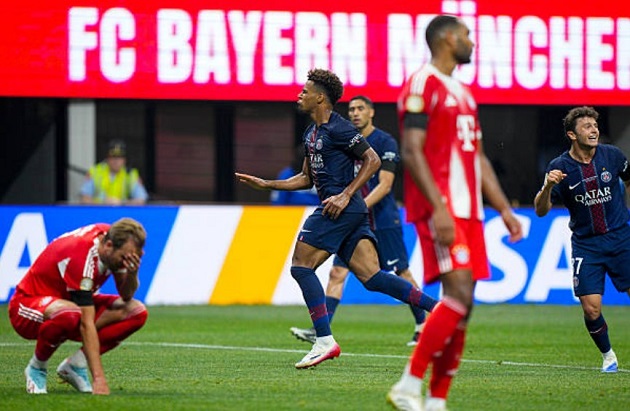 PSG kịch thắng Bayern Munich 2-0: Thiên tài trẻ tỏa sáng, VAR từ chối penalty gây tranh cãi