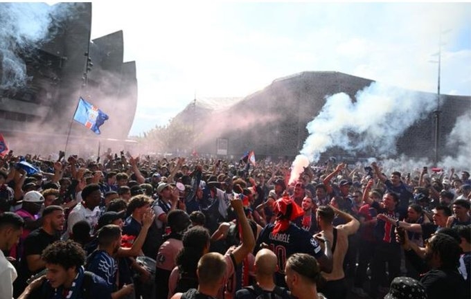 PSG đăng quang Club World Cup: Niềm vui chiến thắng giữa sự im lặng của Paris